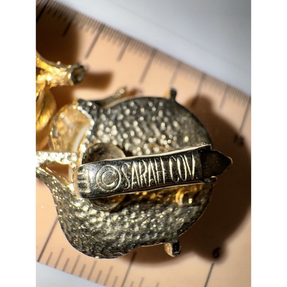 Lot Of (5) Vintage Clip On Earrings - Sarah Cov Hong Kong And Some Unmarked - Picture 5 of 8